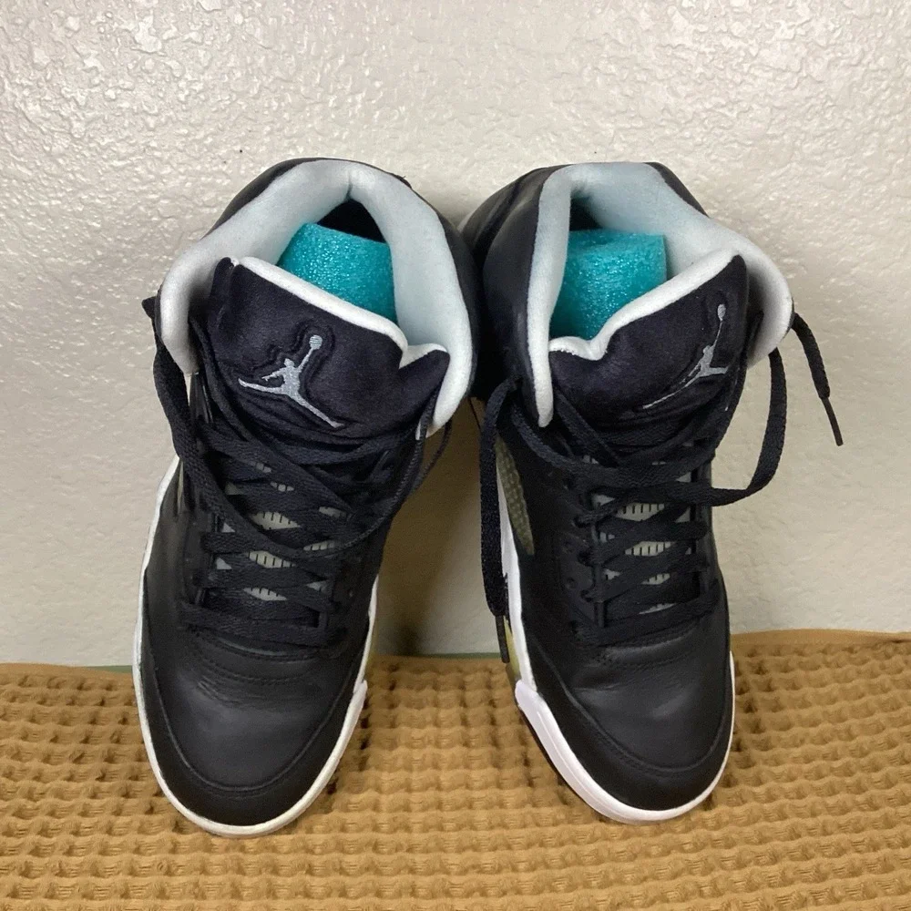 Jordan Air Jordan 5 Oreo Black White High Top Basketball Shoe 2013 136027-035